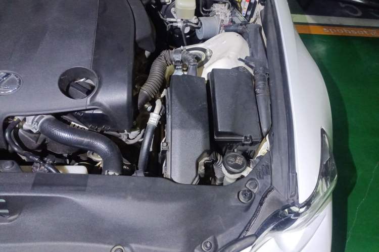 Used Lexus IS 2013 250 F SPORT Engine Bay Left