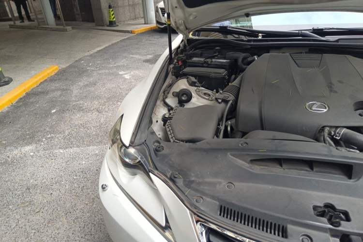 Used Lexus IS 2013 250 Leading Edition Engine Bay Right