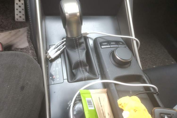Used Lexus IS 2013 250 F SPORT Gear Lever