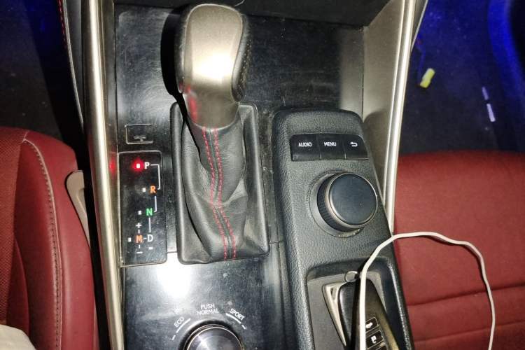 Used Lexus IS 2013 250 F SPORT Gear Lever