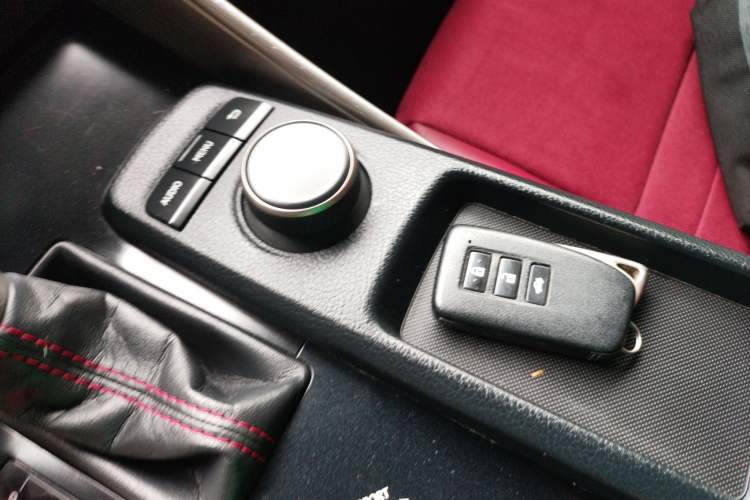 Used Lexus IS 2013 250 F SPORT Interior 1