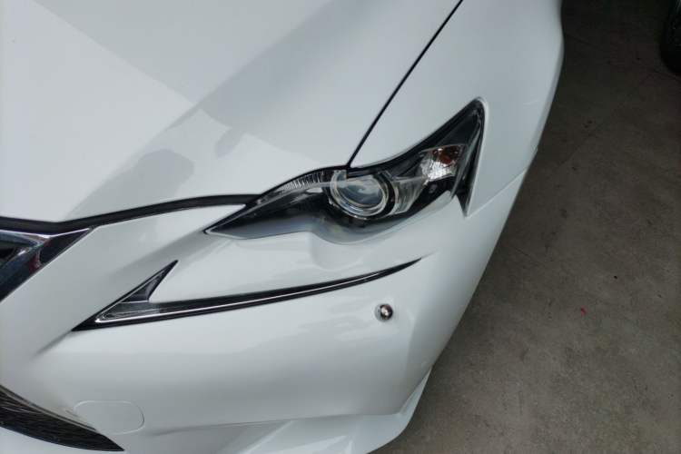 Used Lexus IS 2013 250 F SPORT Left Front Headlight