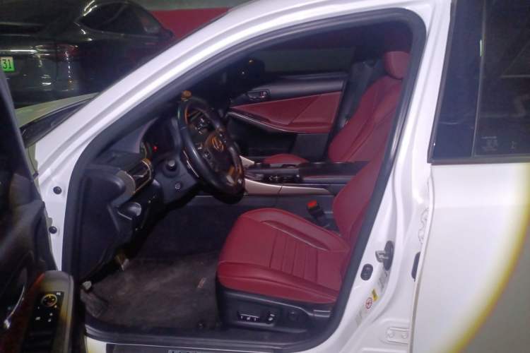 Used Lexus IS 2013 250 F SPORT Left Front Seat