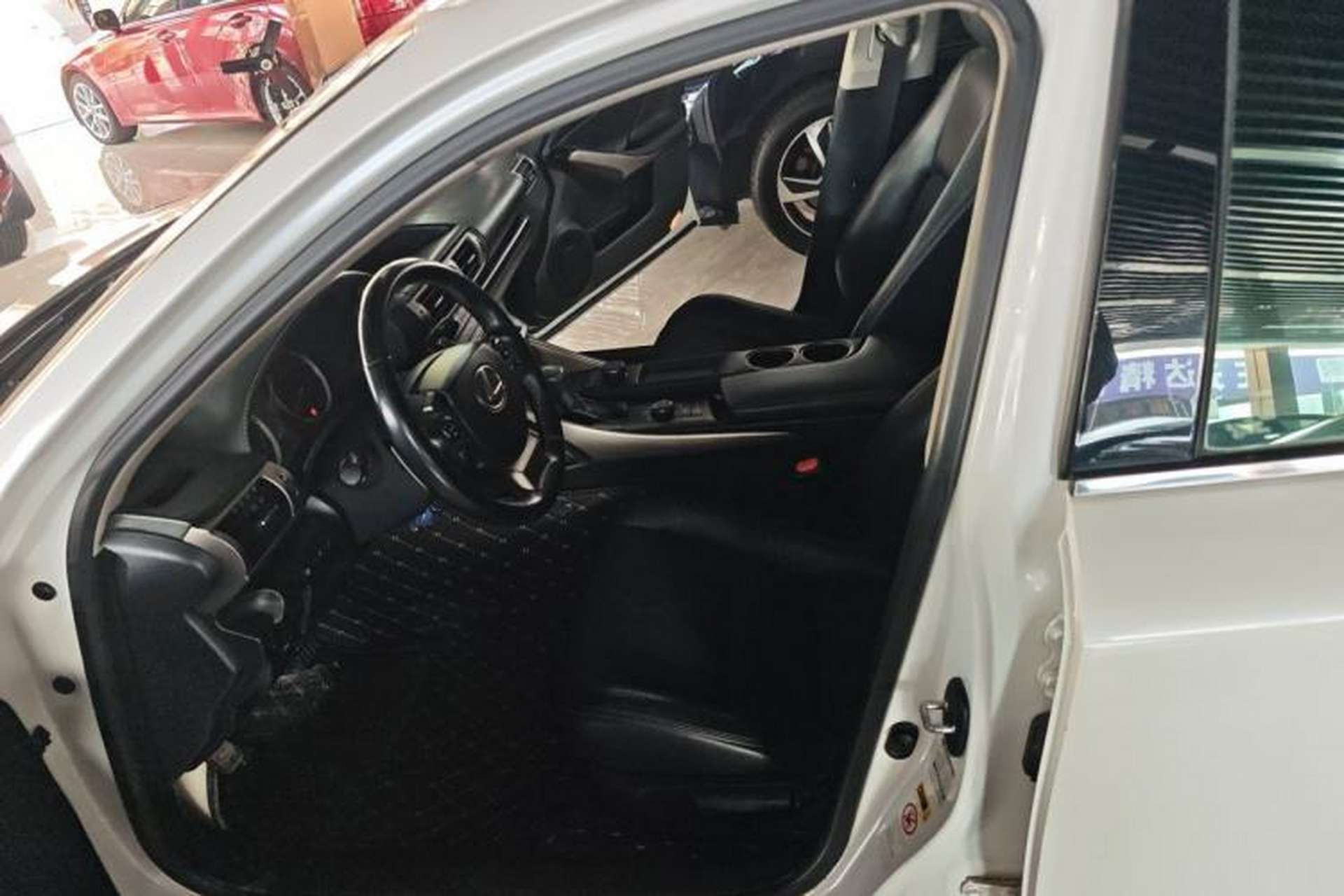 Used Lexus IS 2013 250 Leading Edition Left Front Seat