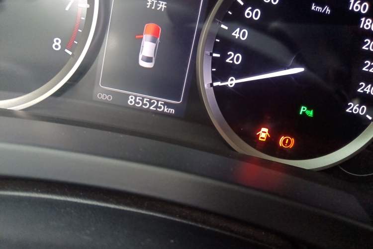 Used Lexus IS 2013 250 Leading Edition Odometer Close Up