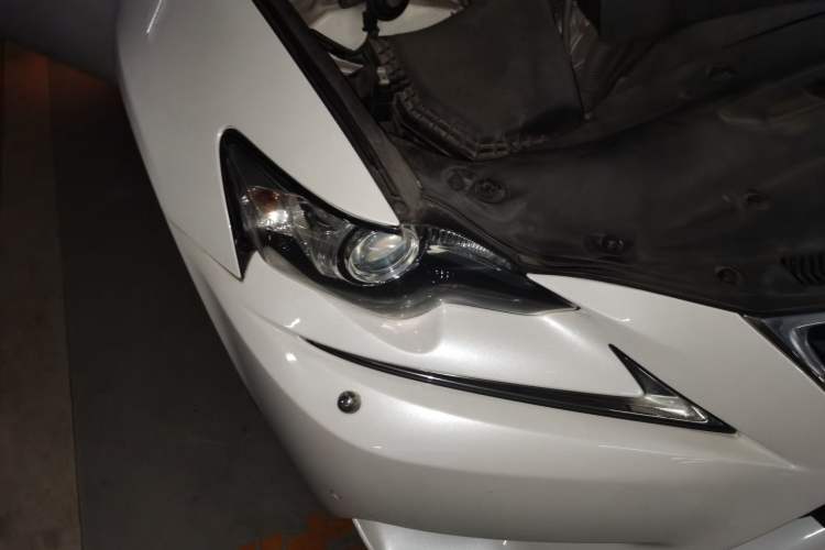 Used Lexus IS 2013 250 Leading Edition Right Front Headlight