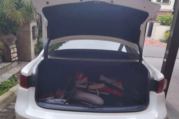 Used Lexus IS 2013 250 F SPORT Trunk