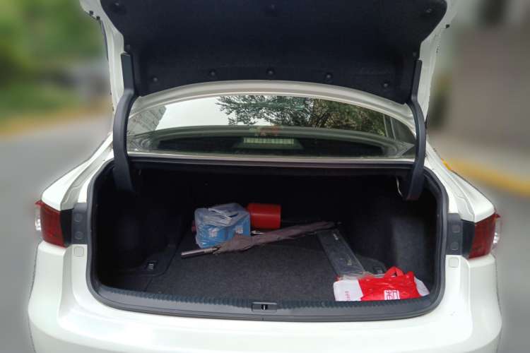 Used Lexus IS 2013 250 Leading Edition Trunk