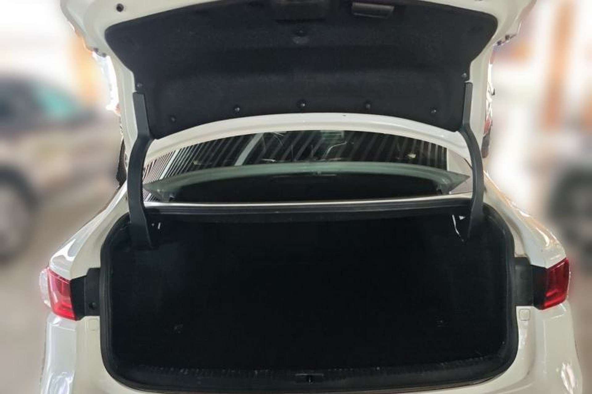 Used Lexus IS 2013 250 Leading Edition Trunk