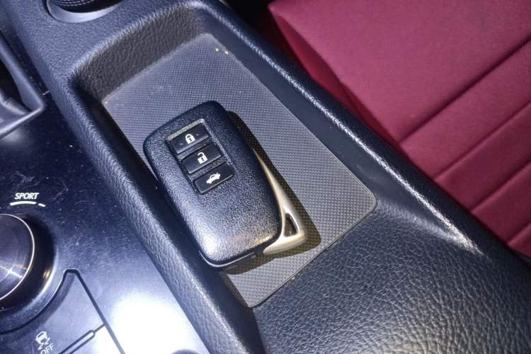 Used Lexus IS 2013 250 F SPORT Vehicle Key