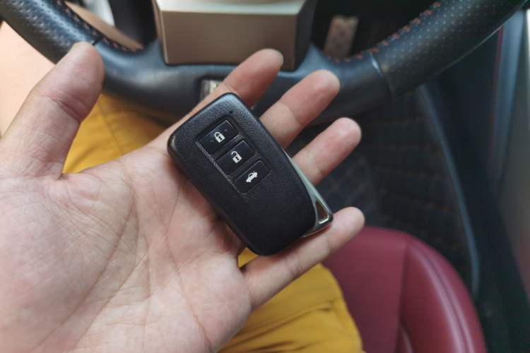 Used Lexus IS 2013 250 F SPORT Vehicle Key