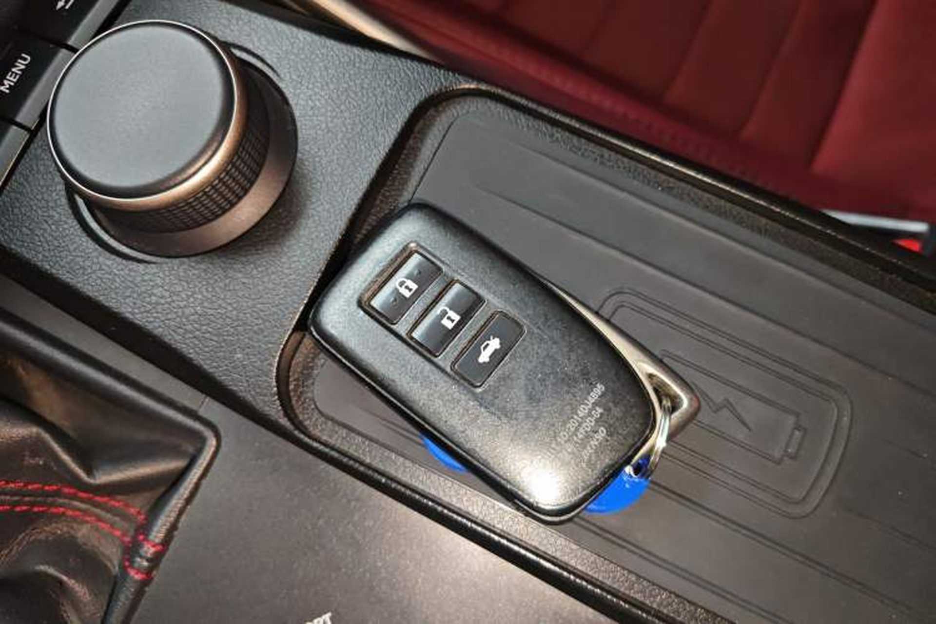 Used Lexus IS 2015 200t F SPORT Interior 1