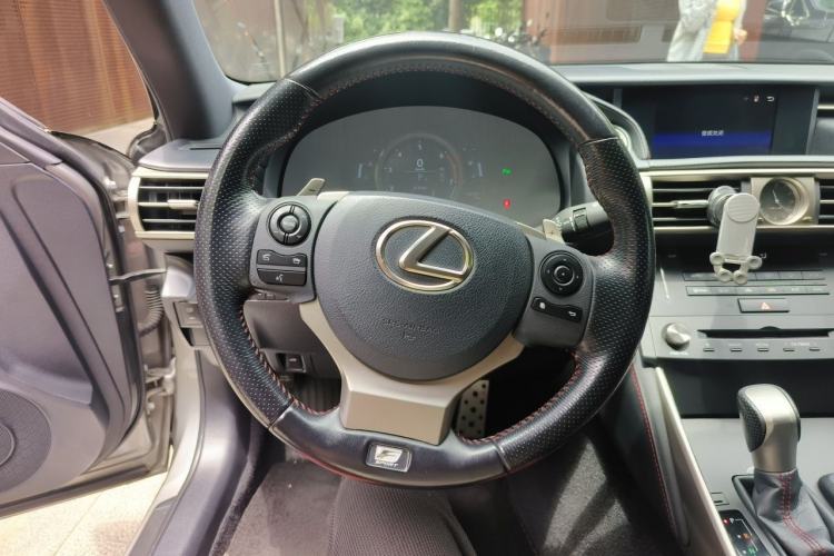 Used Lexus IS 2015 200t F SPORT Steering Wheel