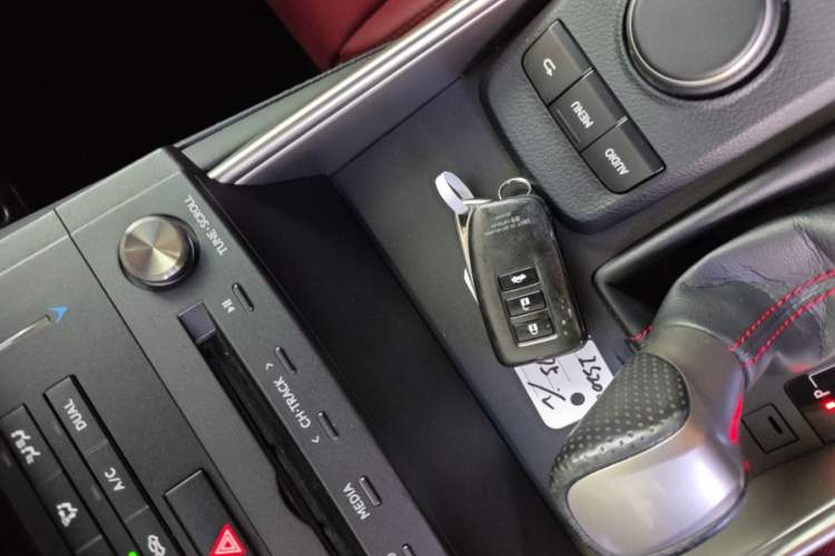 Used Lexus IS 2015 200t F SPORT Vehicle Key