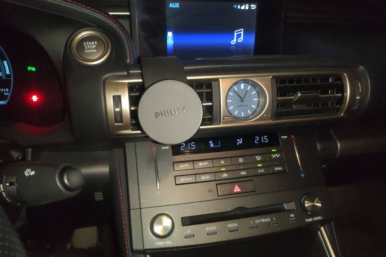 Used Lexus IS 2015 200t F SPORT Audio And AC Panel
