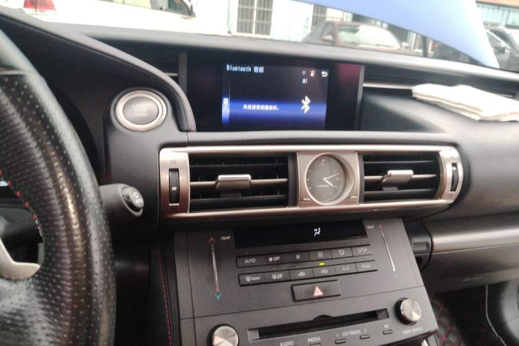 Used Lexus IS 2015 200t F SPORT Audio And AC Panel
