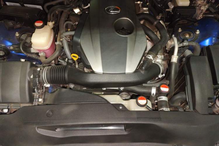 Used Lexus IS 2015 200t F SPORT Engine Bay
