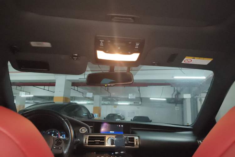 Used Lexus IS 2015 200t F SPORT Headliner