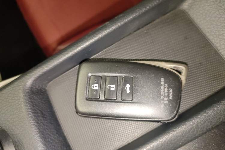 Used Lexus IS 2015 200t F SPORT Interior 1