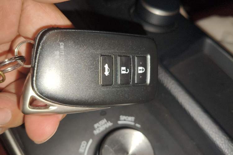 Used Lexus IS 2015 200t F SPORT Interior 1