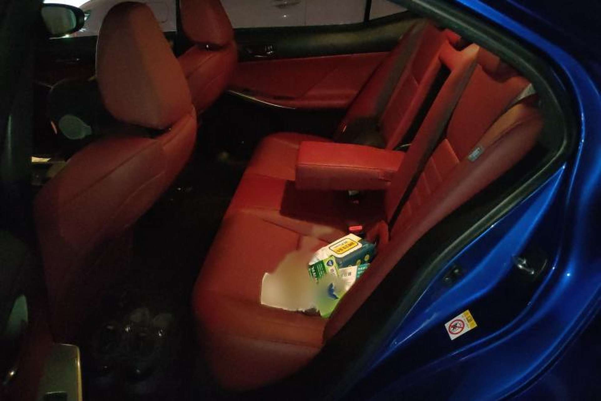 Used Lexus IS 2015 200t F SPORT Interior 4