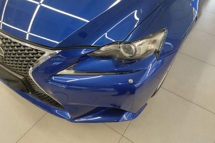 Used Lexus IS 2015 200t F SPORT Left Front Headlight