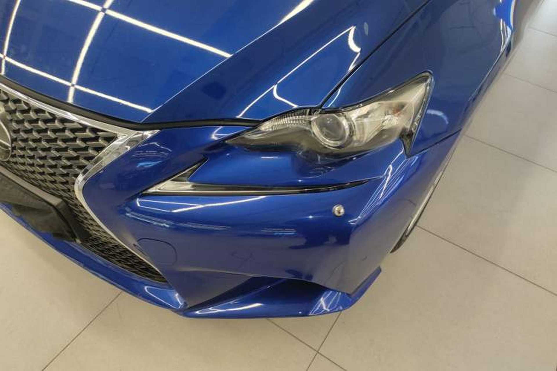 Used Lexus IS 2015 200t F SPORT Left Front Headlight