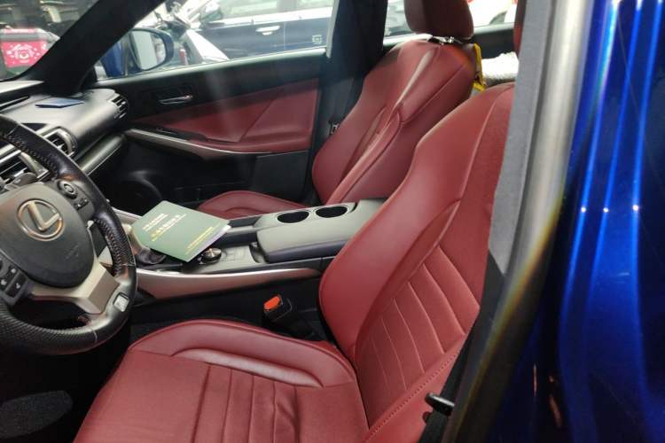 Used Lexus IS 2015 200t F SPORT Left Front Seat