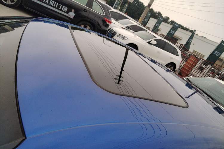 Used Lexus IS 2015 200t F SPORT Roof