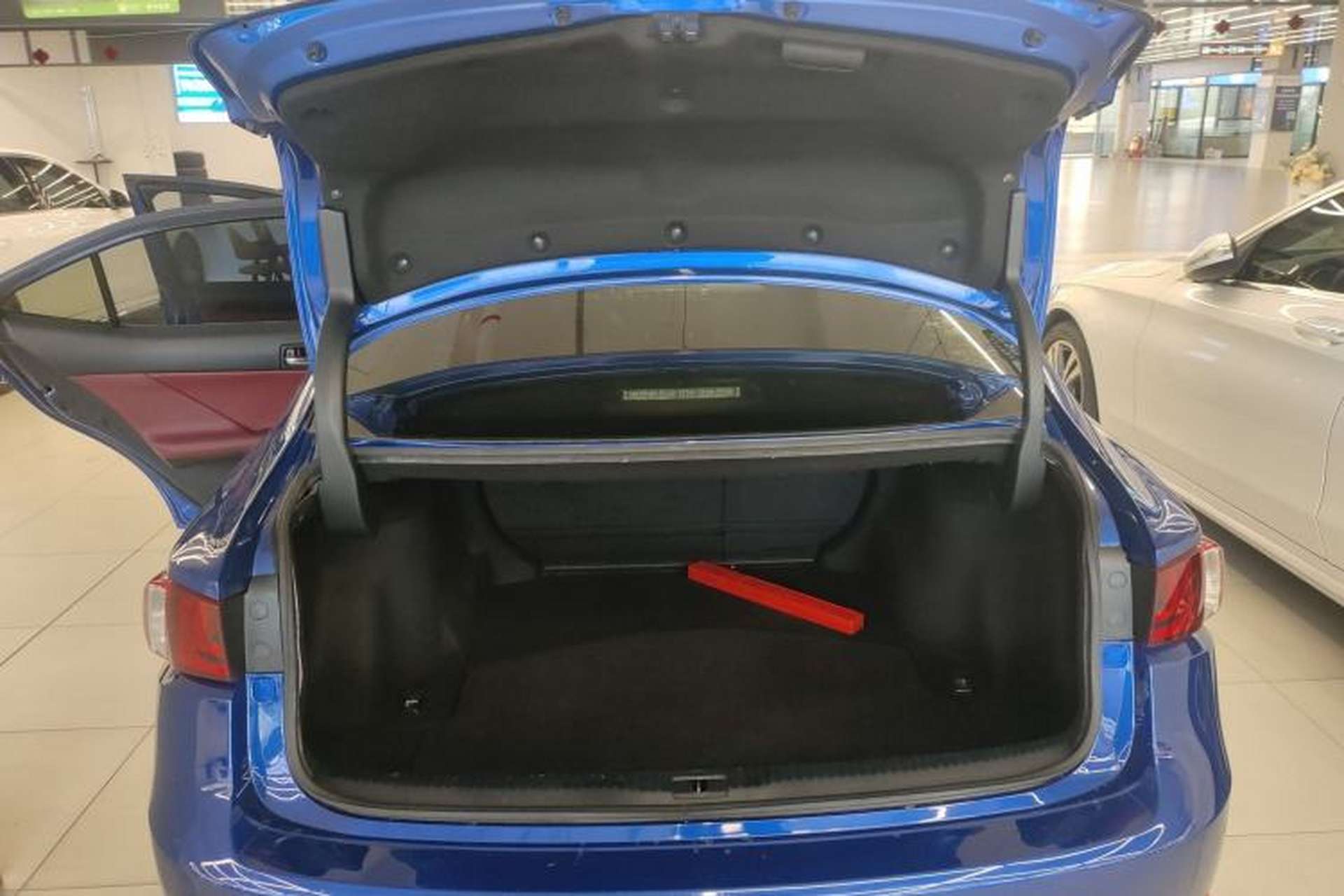 Used Lexus IS 2015 200t F SPORT Trunk