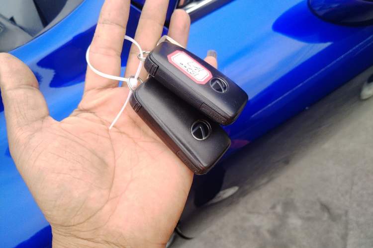 Used Lexus IS 2015 200t F SPORT Vehicle Key