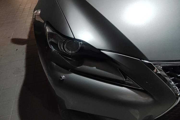 Used Lexus IS 2015 200t F SPORT Right Front Headlight