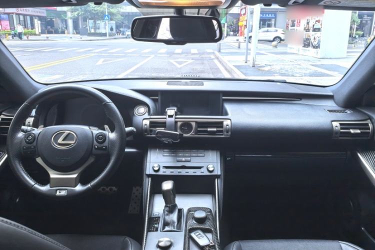 Used Lexus IS 2015 200t F SPORT Interior 2