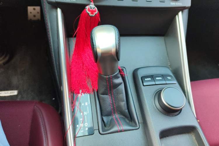 Used Lexus IS 2015 200t F SPORT Gear Lever