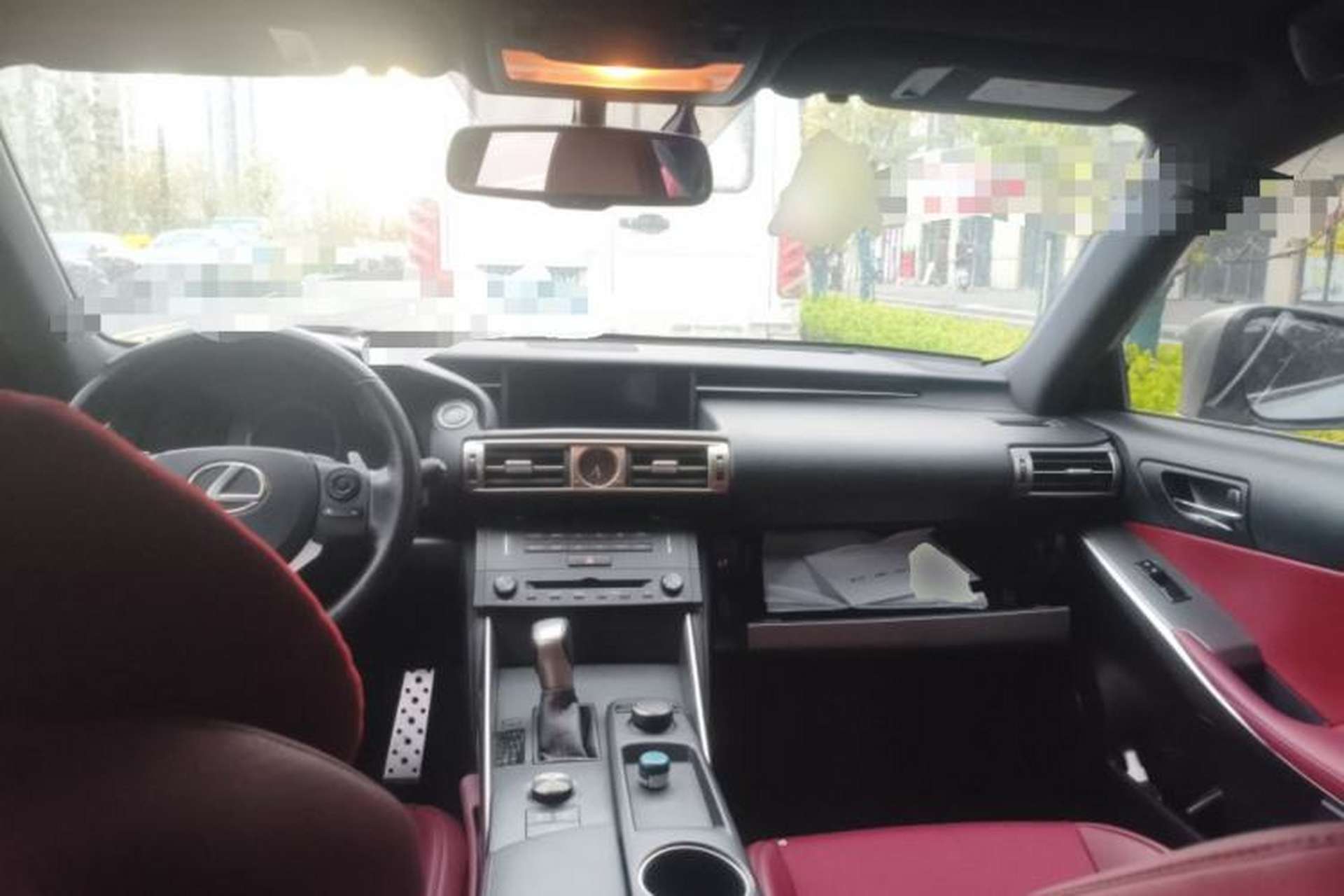Used Lexus IS 2015 200t F SPORT Center Console