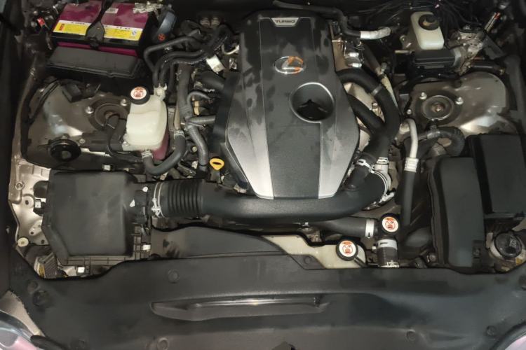 Used Lexus IS 2015 200t F SPORT Engine Bay