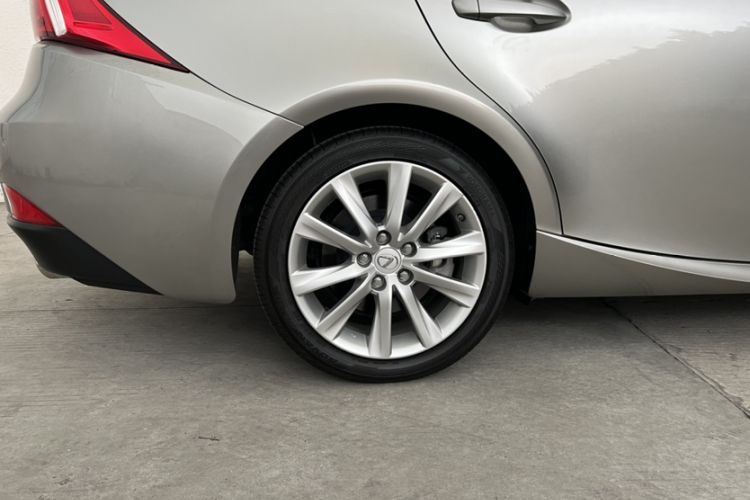 Used Lexus IS 2015 200t F SPORT Exterior 6