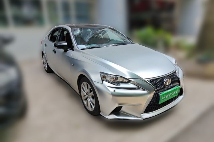 Used Lexus IS 2015 200t F SPORT Front Right 45 Deg