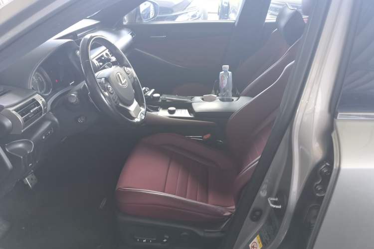 Used Lexus IS 2015 200t F SPORT Left Front Seat
