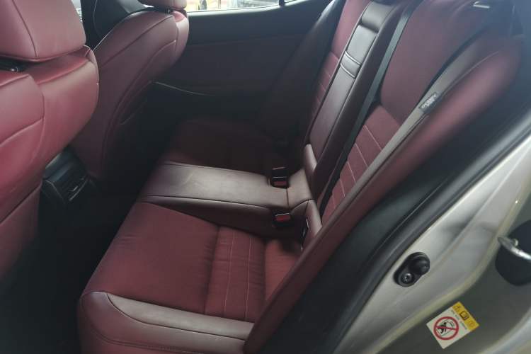 Used Lexus IS 2015 200t F SPORT Left Rear Seat