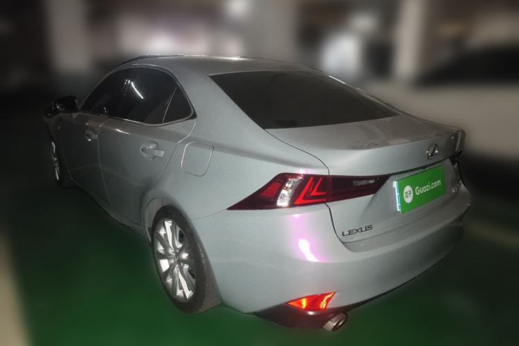 Used Lexus IS 2015 200t F SPORT Rear Left 45 Deg
