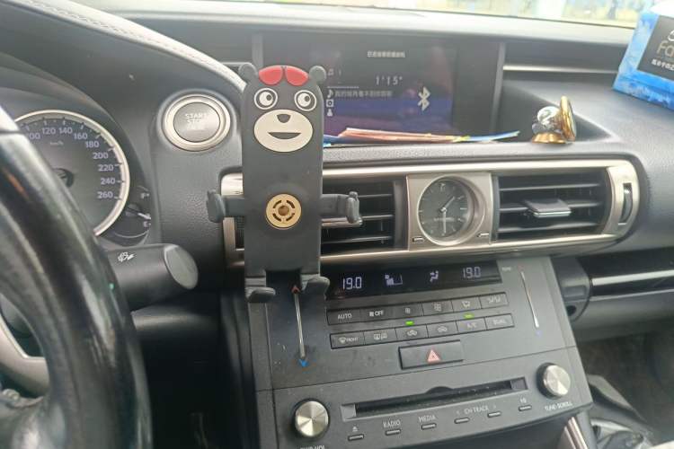 Used Lexus IS 2015 200T Leading Edition Audio And AC Panel