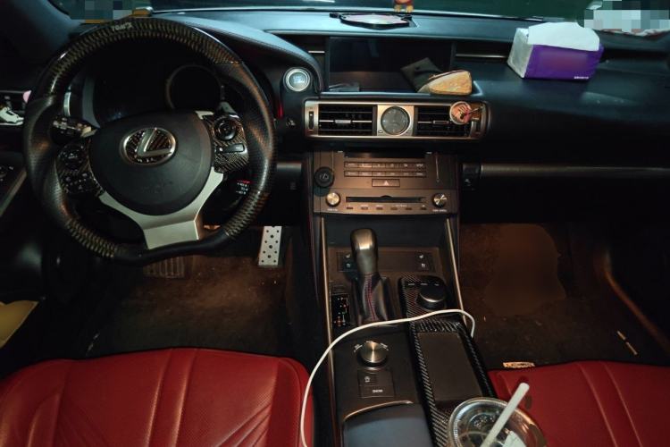 Used Lexus IS 2015 200t F SPORT Center Console