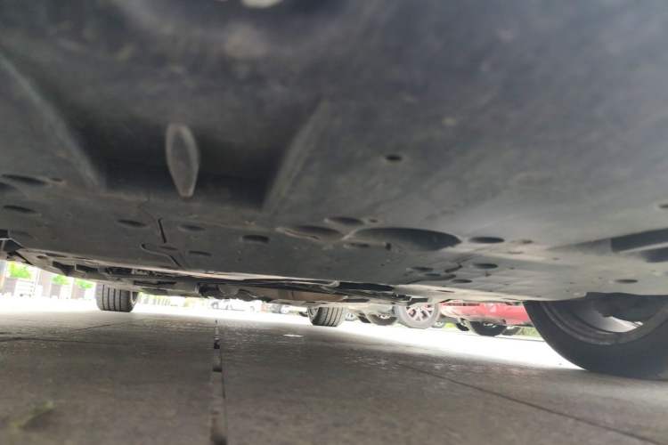 Used Lexus IS 2015 200t F SPORT Chassis Front