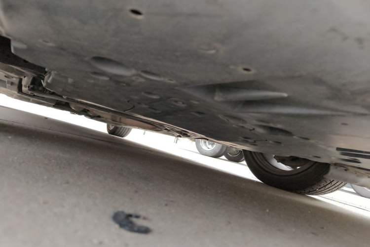 Used Lexus IS 2015 200t F SPORT Chassis Front Right