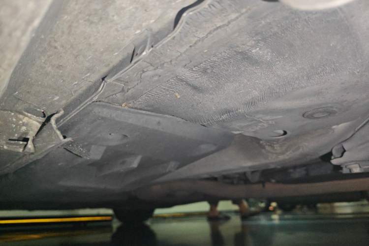 Used Lexus IS 2015 200t F SPORT Chassis Front Right