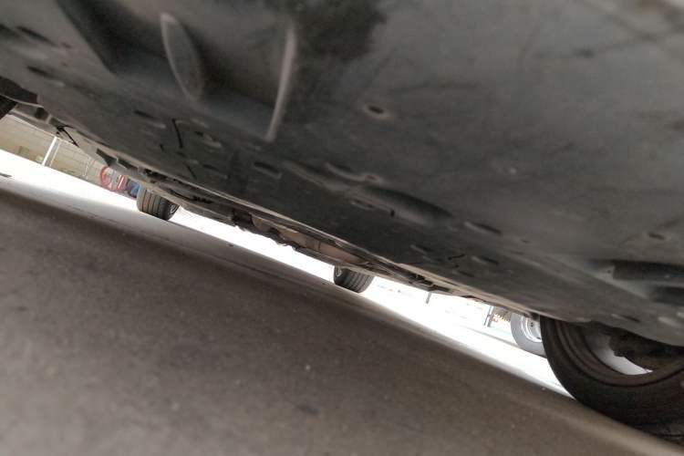 Used Lexus IS 2015 200t F SPORT Chassis Front