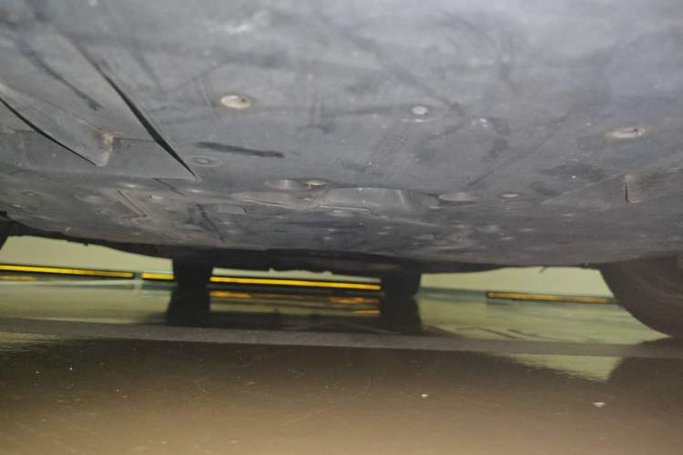 Used Lexus IS 2015 200t F SPORT Chassis Front