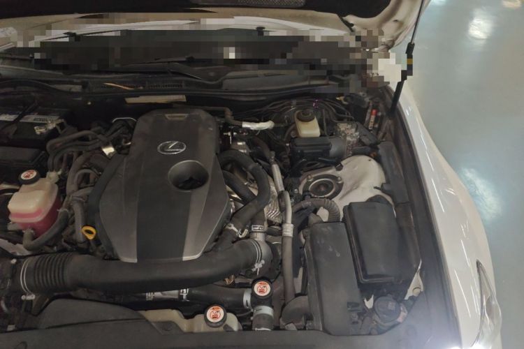 Used Lexus IS 2015 200t F SPORT Engine Bay Left