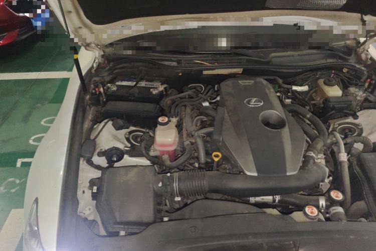 Used Lexus IS 2015 200t F SPORT Engine Bay Right